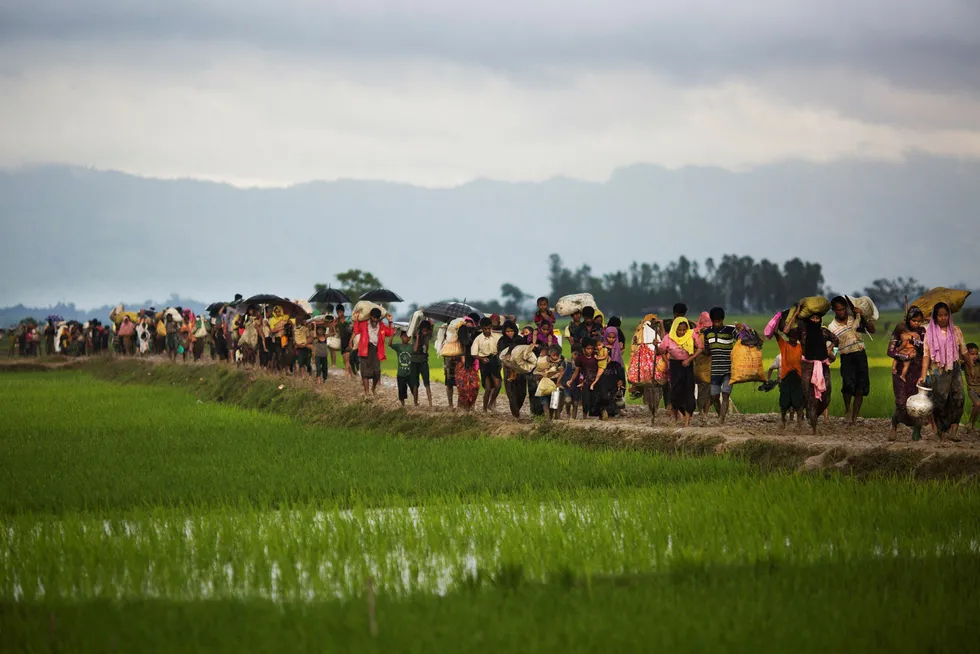 Siden 25. august i fjor har anslagsvis 700.000 rohingyaer flyktet fra Myanmar til Bangladesh etter en offensiv fra regjeringsstyrker i delstaten Rakhine. Foto: Bernat Armangue / AP Photo / NTB scanpix