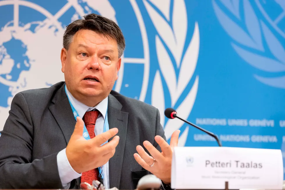 Generalsekretær i WMO Petteri Taalas uttrykker stor bekymring for den globale oppvarmingen, og mener ekstreme hendelser kan bli den nye normen.