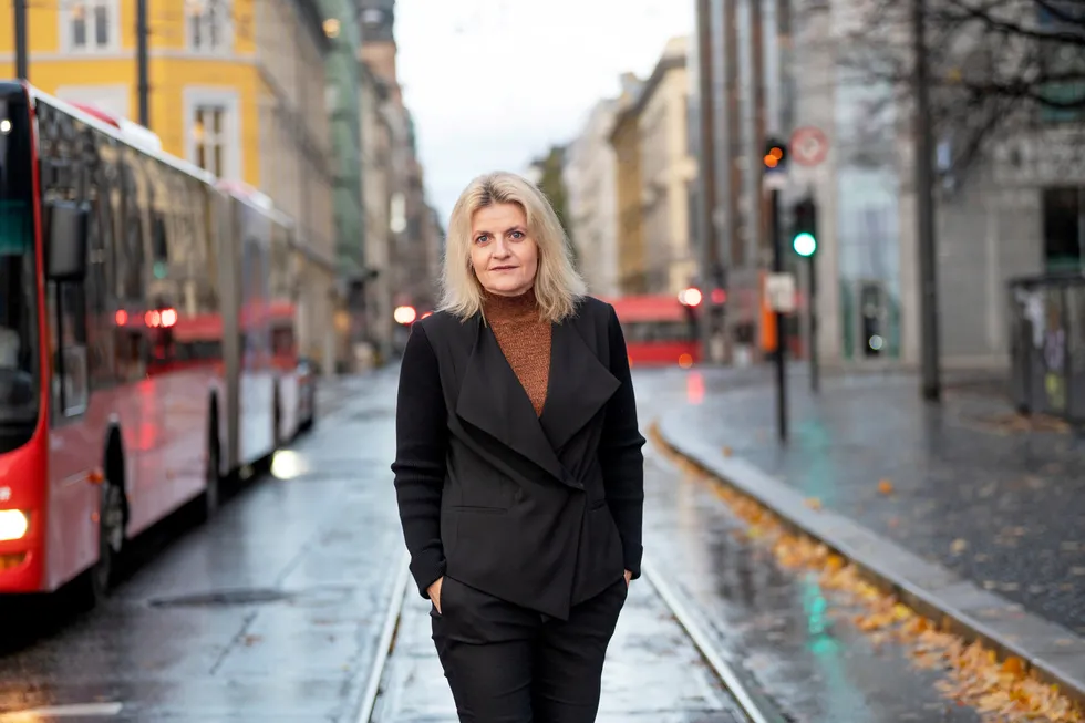 Inger Lise Blyverket (bildet) skyver hensynet til finansiell stabilitet foran seg, skriver Henning Lauridsen.