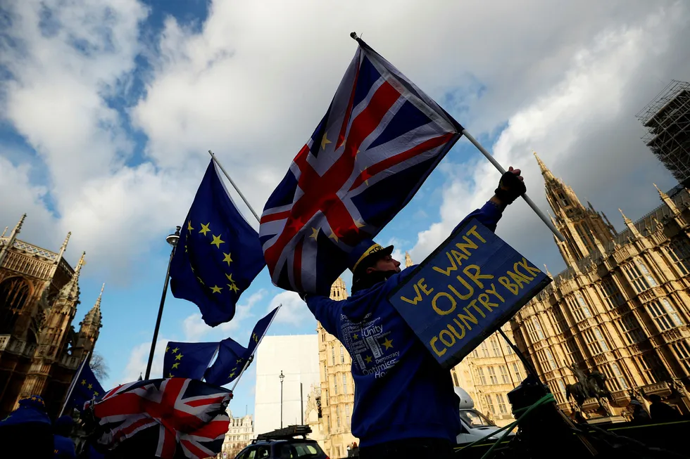 Brexit skaper fortsatt strid i Storbritannia. Foto: Hannah McKay/Reuters/NTB Scanpix