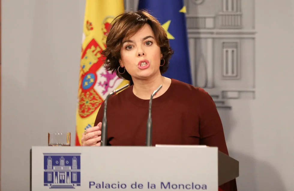 Spain´s Deputy Prime Minister Soraya Saenz de Santamaria makes a statement at the Moncloa Palace in Madrid, Spain, October 10, 2017. REUTERS/Sergio Perez Foto: SERGIO PEREZ
