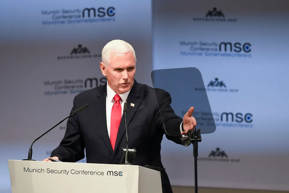 Visepresident Mike Pence under sikkerhetskonferansen i München.
