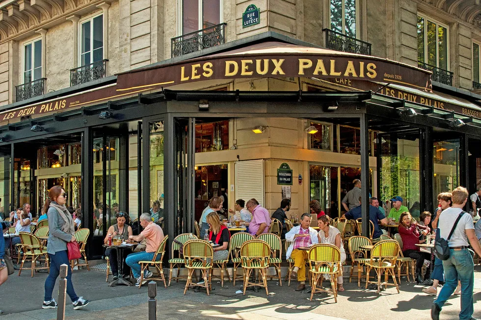 Salmon is way ahead in the consumption stakes in French eateries.