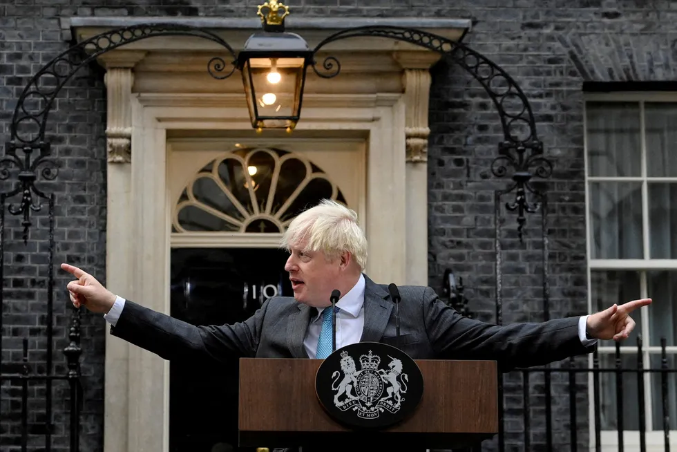 Boris Johnson på sin siste dag som statsminister den 6. september, foran statsministerboligen i Downing Street 10.