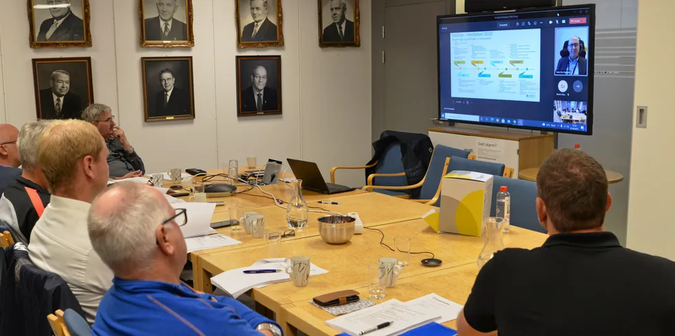 Fra Fiskarlaget Midt-Norge sitt årsmøte i dag hvor styret og daglig leder var samlet i Trondheim og delegatene og innlederne var med på Teams.