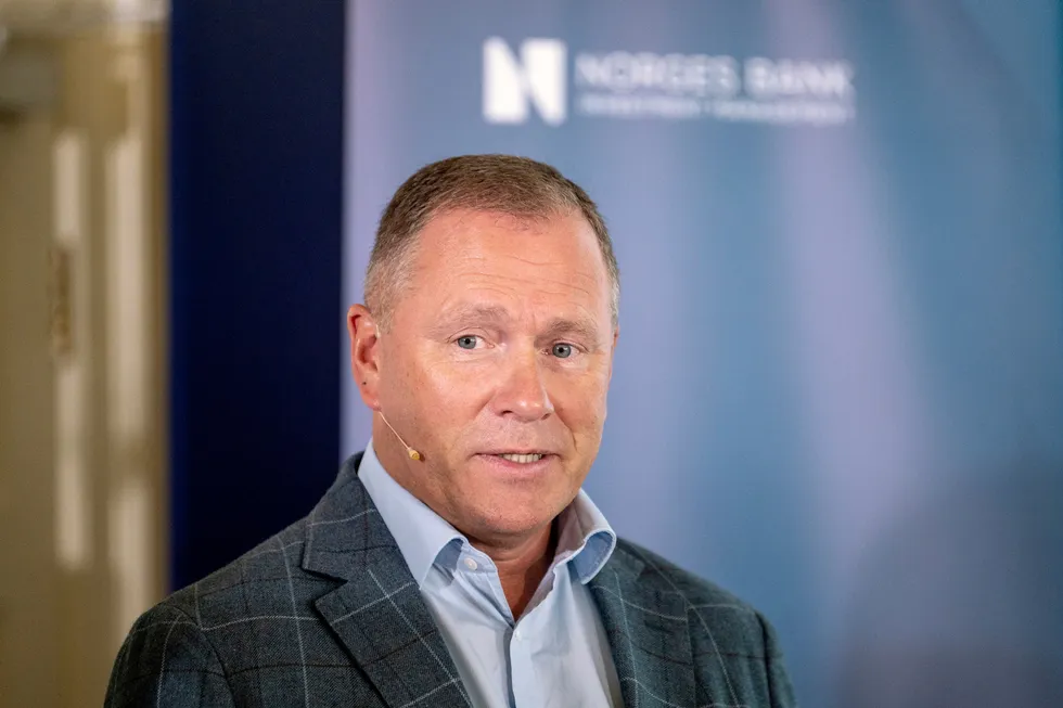 Nicolai Tangen er leder av Norges Bank Investment Management, som forvalter Oljefondet på vegne av Finansdepartementet. Ekspertene klarer ikke å finne ut hvor godt Nbim gjør jobben.