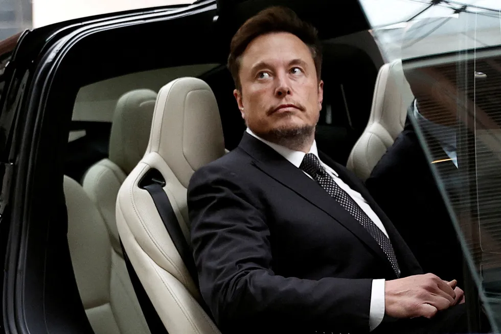 Det har ikke vært noe jubelår for Tesla så langt. Nå spørs det hva den kreative toppsjefen Elon Musk kan finne på.
