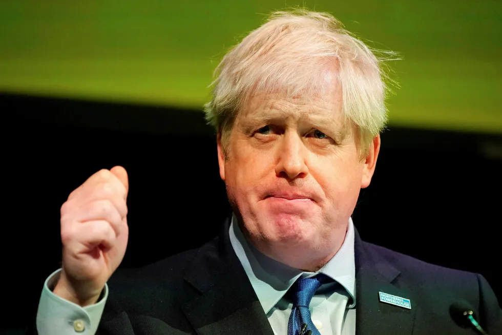 Boris Johnson håper på et kompromiss før han mandag møter EU-presidenten for første gang etter at han ble statsminister.