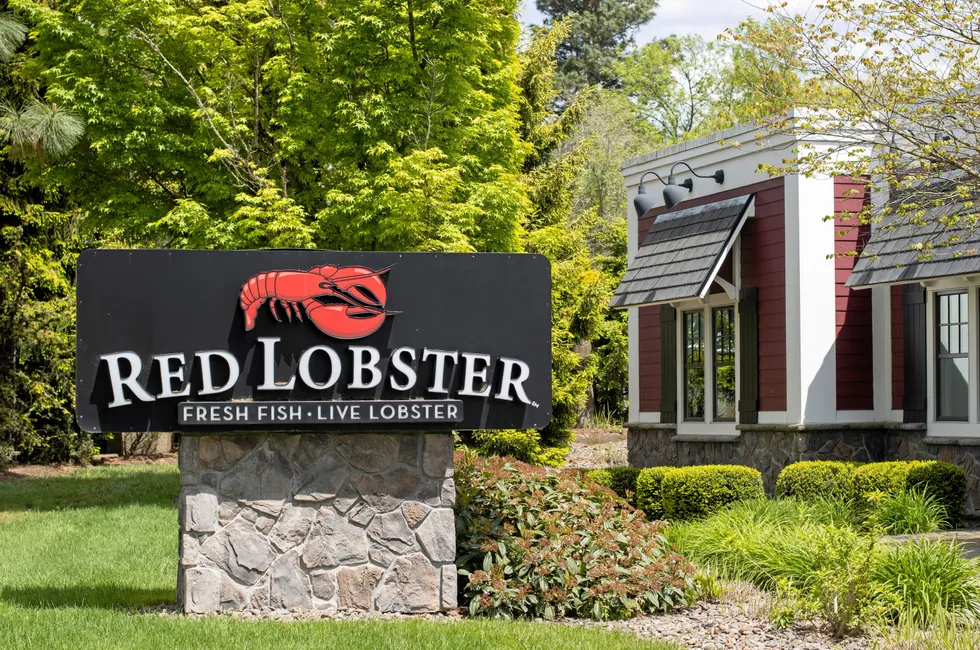 Red Lobster is likely to be sold to Fortress Investment Group by the end of this month.