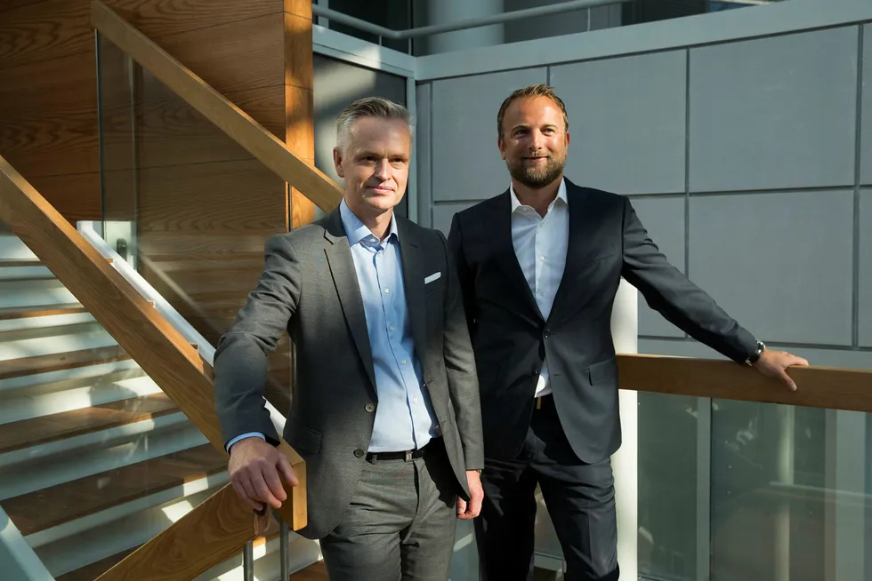 Jonas Ström (til venstre) overtok nylig sjefsstolen i ABG Sundal Collier. Her sammen med CFO Geir B. Olsen.