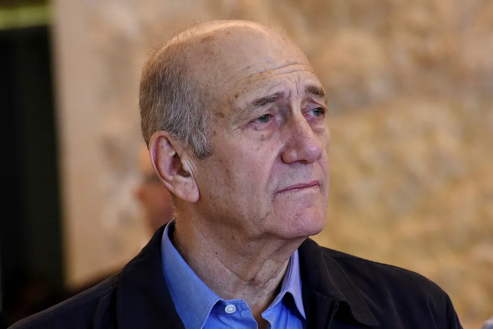 Israels tidligere statsminister Ehud Olmert er løslatt fra fengselet, ni måneder før tiden. Foto: Debbie Hill