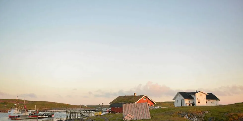 OMSTRIDT: Skal det bli lovlig å drive oppdrett i verdensarvområdet Vega. Nei, mener Fiskeribladet.Foto: Rune Ytreberg