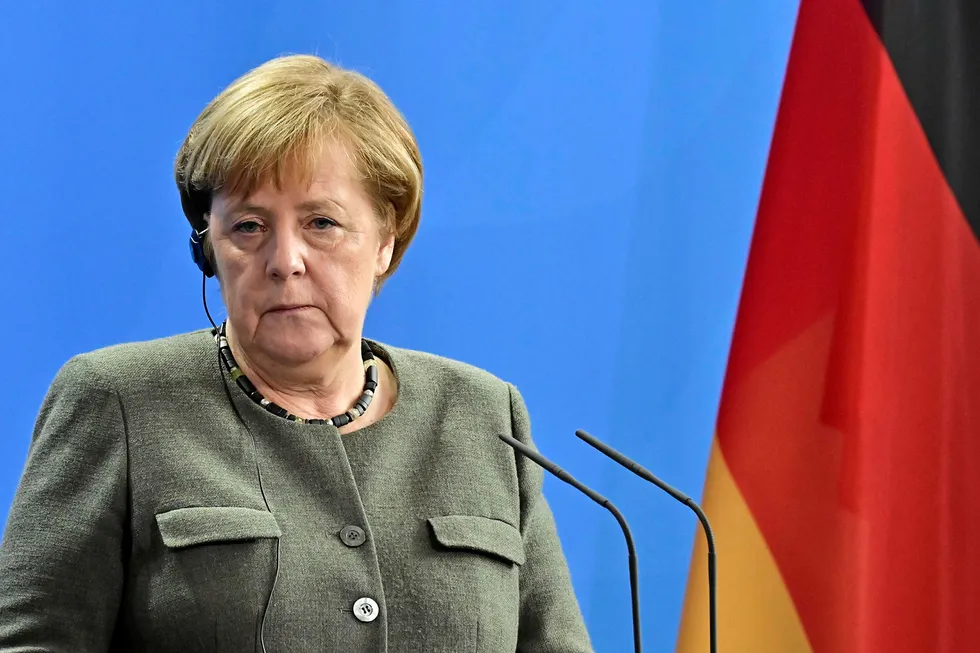 Angela Merkel prises ofte som vår tids store europeiske politiker. Da Time Magazine i 2010 hadde den tyske kansleren på forsiden under tittelen «Frau Europa» fikk hun de aller beste skussmål: rettskaffen, klartenkt, taktisk og mektig. Allikevel er tyskerne lei av henne, skriver artikkelforfatteren.