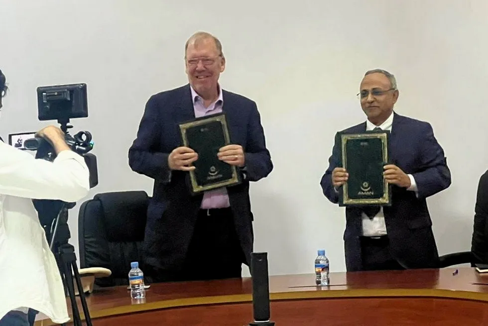 Mark Crandall, co-CEO of CWP Global's hydrogen business, with SNIM CEO Mohamed Vall Mohamed Telmidy at today's signing ceremony.