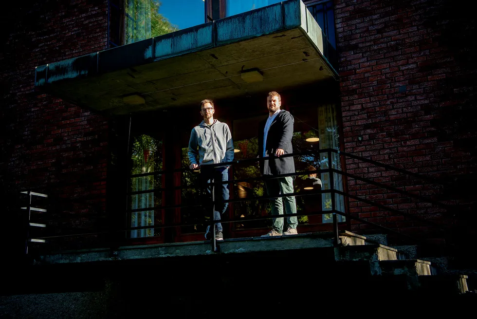 Førsteamanuensis Tore Wig (til venstre) og doktorgradsstipendiat Haakon Gjerløw er kritiske til pr-byrået Zynks analyseverktøy Q-ball.