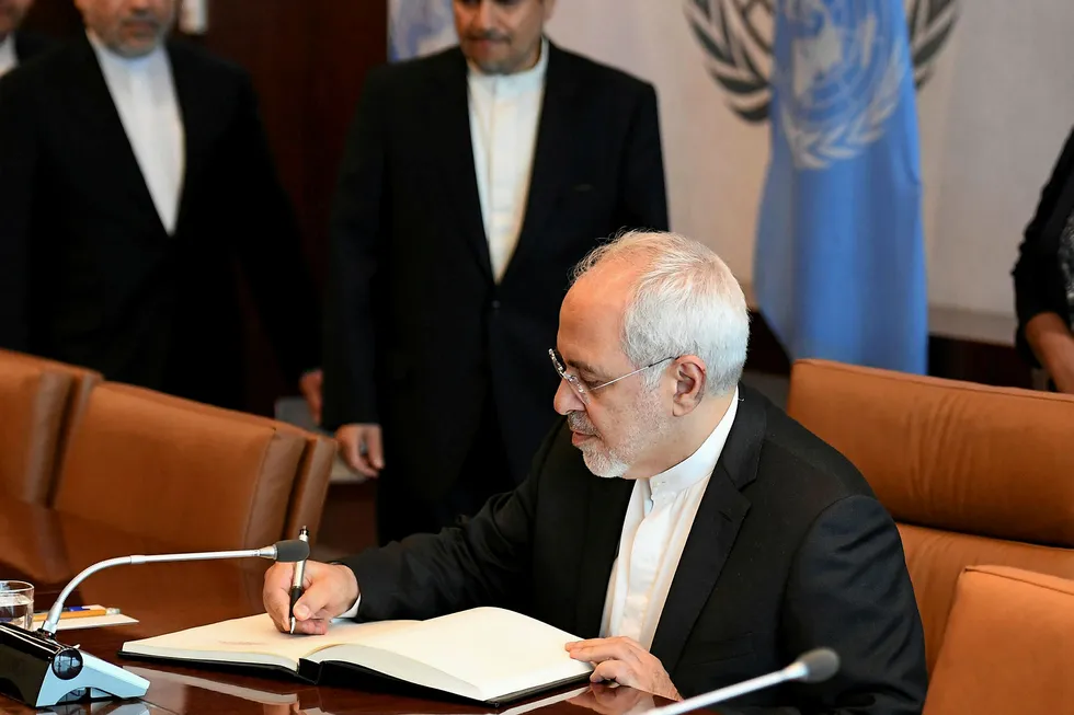 Atmosphere: Iranian Foreign Minister Mohammad Javad Zarif