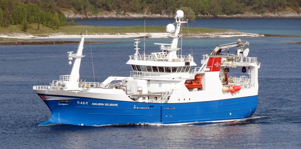 Den 55 meter lange Tromsø-båten ble bygget i 2013 og er en av landets største kystfiskebåter.