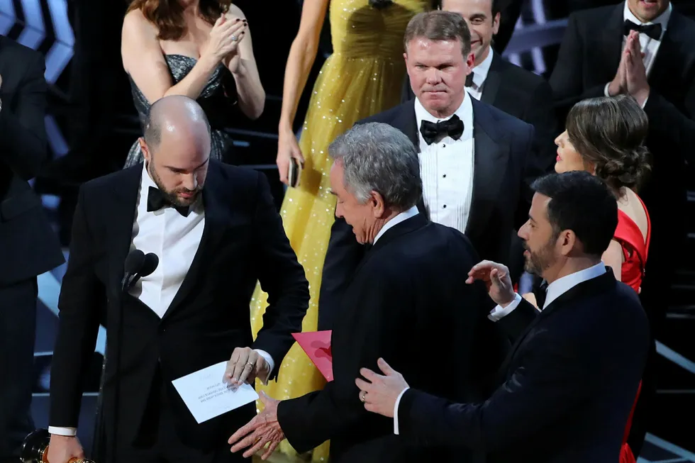 «La La Land» ble feilaktig ropt opp som vinner av beste film under Oscar-kåringen i forrige uke. Det var filmen «Moonlight» som vant. PwC har senere beklaget tabben. Foto: LUCY NICHOLSON/Reuters