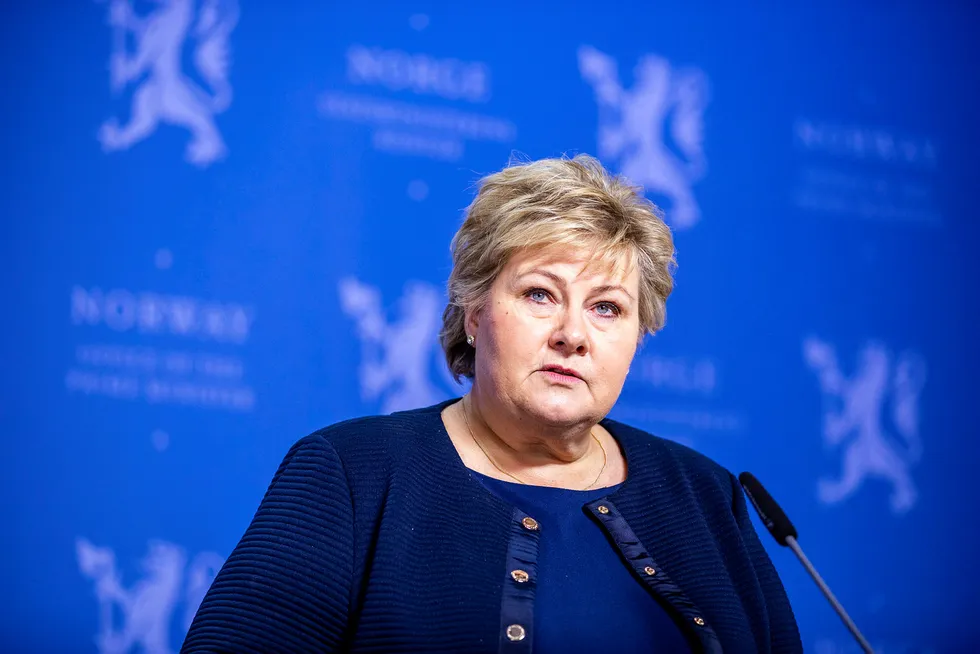 Statsminister Erna Solberg holdt tirsdag pressekonferanse om situasjonen.