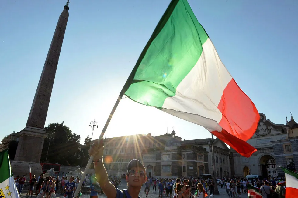 Hoisting flag: Zenith in Italy