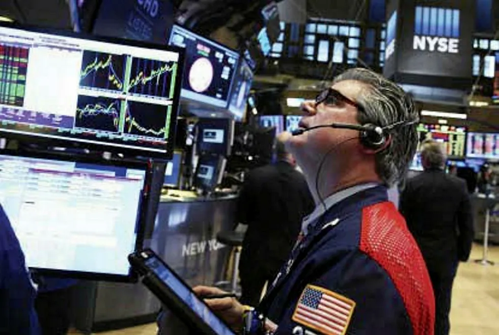 Looking up: oil prices rose in early trade on Monday