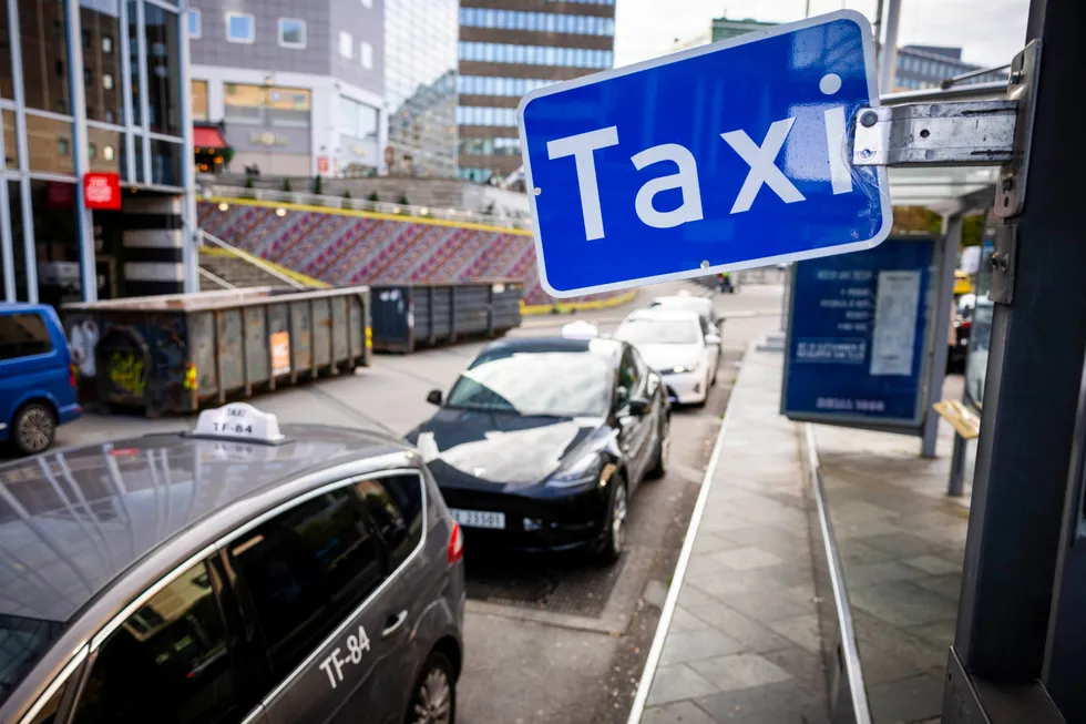 Taxier ved Oslo Plaza i Oslo.