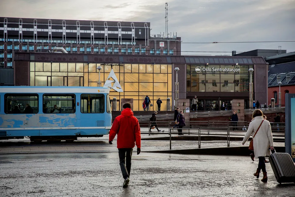 Det kan være nyttig å se til Skandinavia, skriver artikkelforfatteren. Her fra Oslo sentrum. Foto: Fredrik Bjerknes