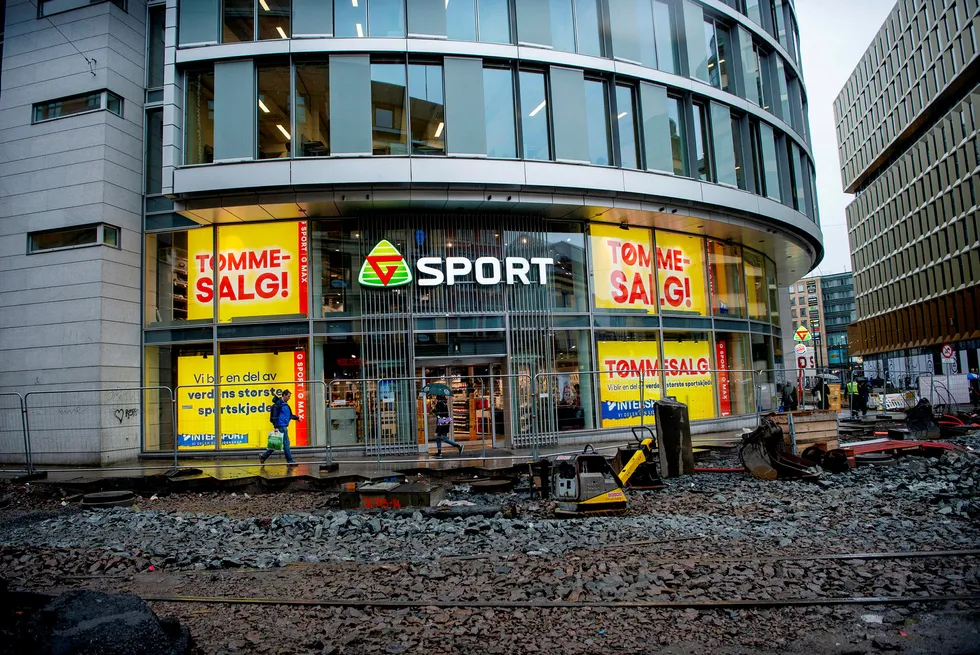 Denne Gresvig-butikken i Storgata i Oslo er blant de 1000 butikkene som er rammet av kjedekonkurser. Lokalet eies av Olav Thon-gruppen som er blitt skadelidende i konkursraset.