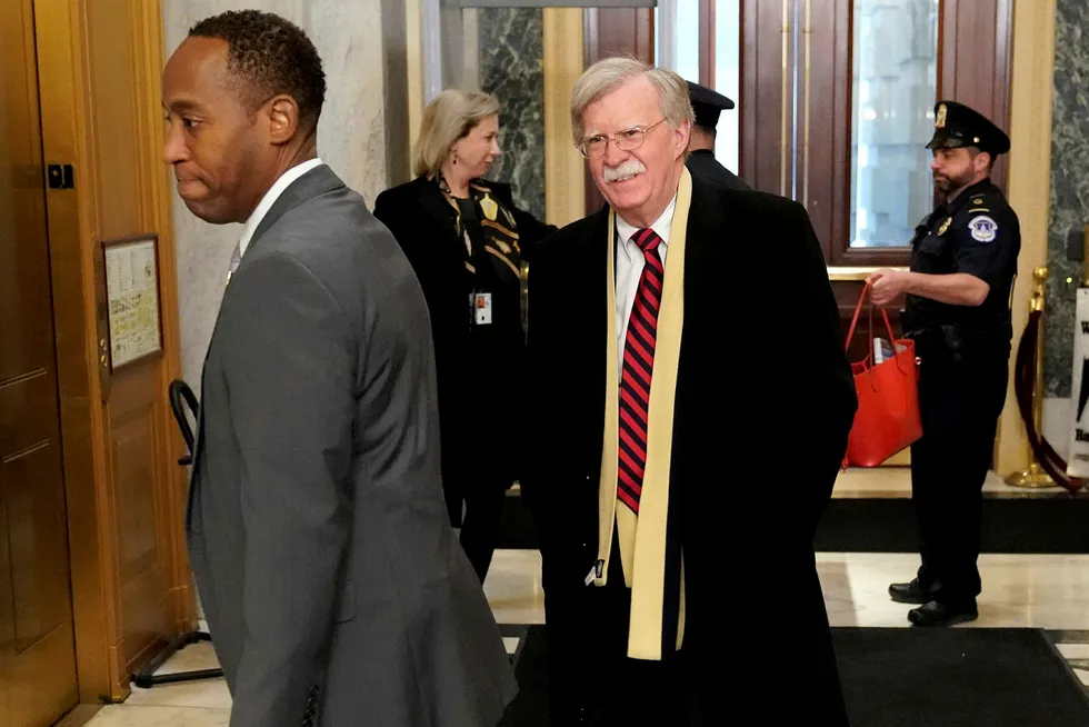 Nasjonal sikkerhetsrådgiver John Bolton var i godt lune da han ankom Capitol Hill i Washington onsdag. Men han har sender ingen gode ønsker til regimet i Venezuela.