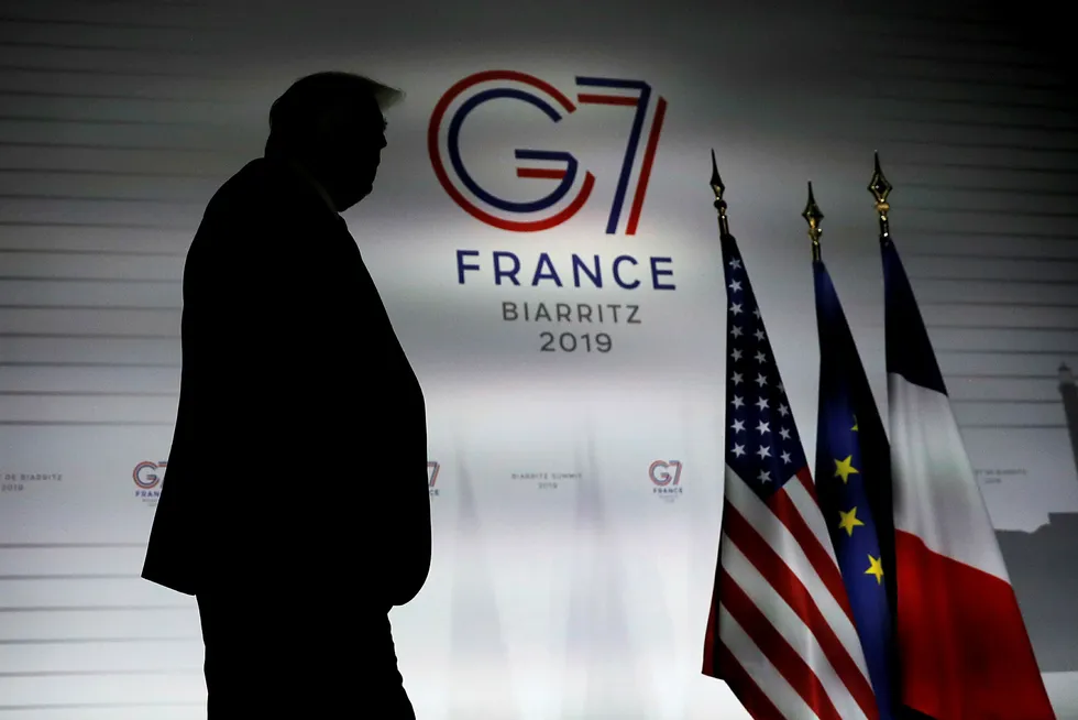 President Donald Trump deltar på G7-møtet i Frankrike, og bidrar i stor grad til å drive markedet.