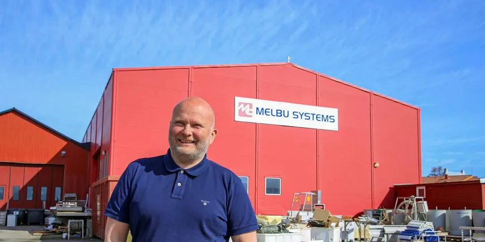 INNOVASJON PÅ KAIKANTEN: Daglig leder i Melbu Systems, Einar Roger Pettersen, leder en stab med 30 ansatte som utvikler og produserer utstyr til fartøy og fiskemottak langs kysten av Nord-Norge.Foto: Silje Helene Nilsen