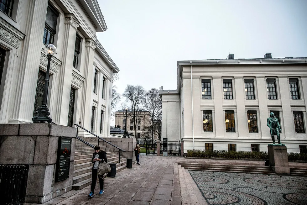 Det juridiske fakultet ved Universitetet i Oslo. Universitetet faller 29 plasser på årets QS-rangering. Foto: Gunnar Blöndal