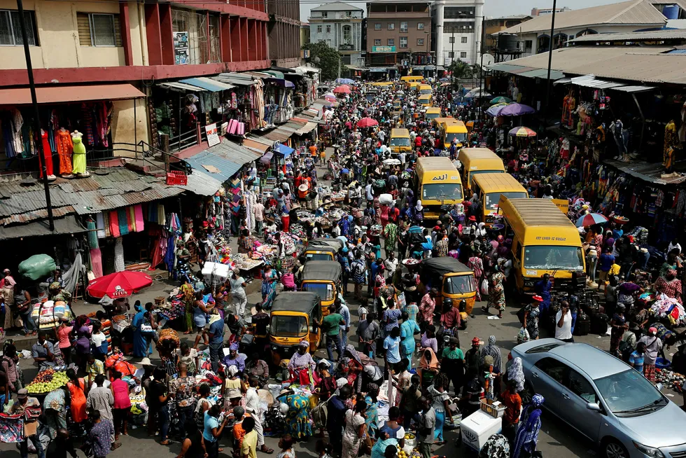 Nigeria får tilbake milliarder som ble stjålet av landets tidligere diktator Sani Abacha. Foto: Akintunde Akinleye/Reuters/NTB scanpix