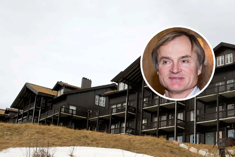 Investor Øystein Stray Spetalen fikk solgt luksusleiligheten i toppetasjen på Norefjelltunet for 27 millioner kroner etter et knapt år i markedet.