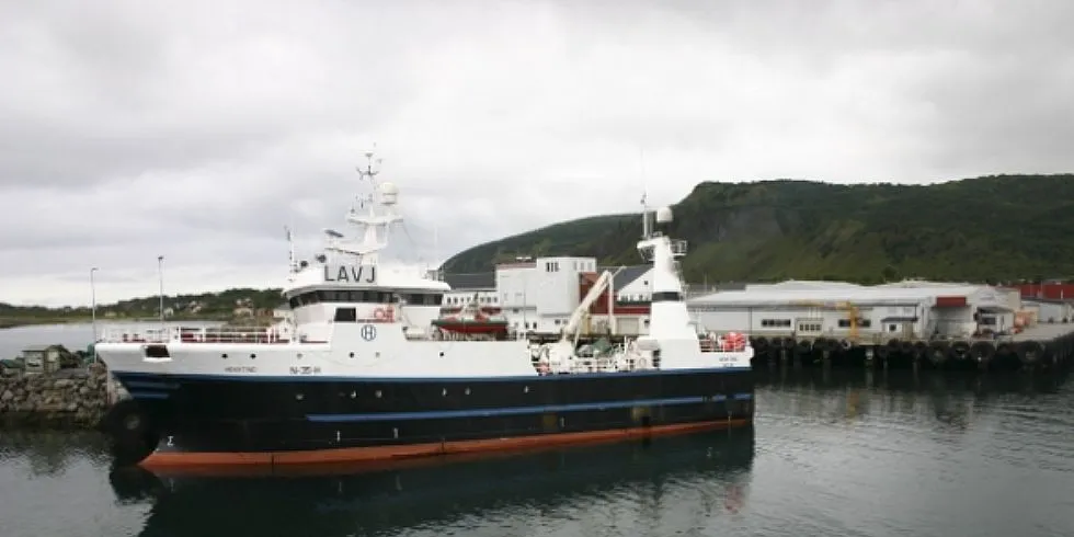 I morgen settes Lofoten tingrett rettsmøte i Hekktind-saken. Trykk på bildet og se hvordan dumpingen foregikk om bord på «Hekktind».