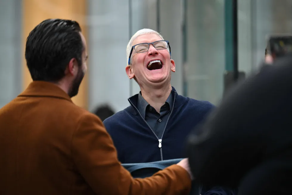 Apple-sjef Tim Cook leverer kvartalstall etter børsslutt torsdag.