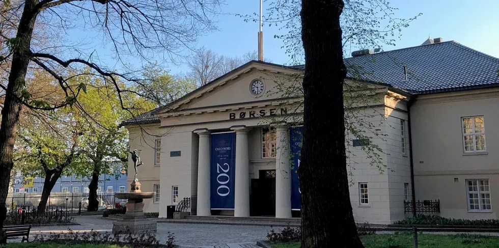 London-listed Benchmark lists its bond in Oslo.
