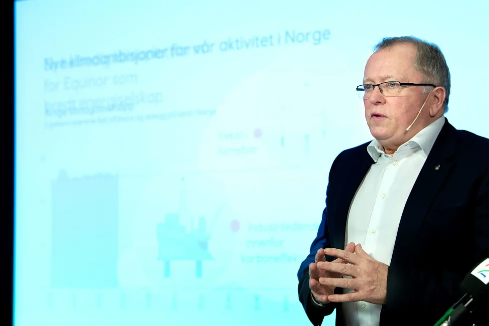 Equinor-sjef Eldar Sætre presenterte mandag selskapets nye klimaambisjoner for norsk sokkel.