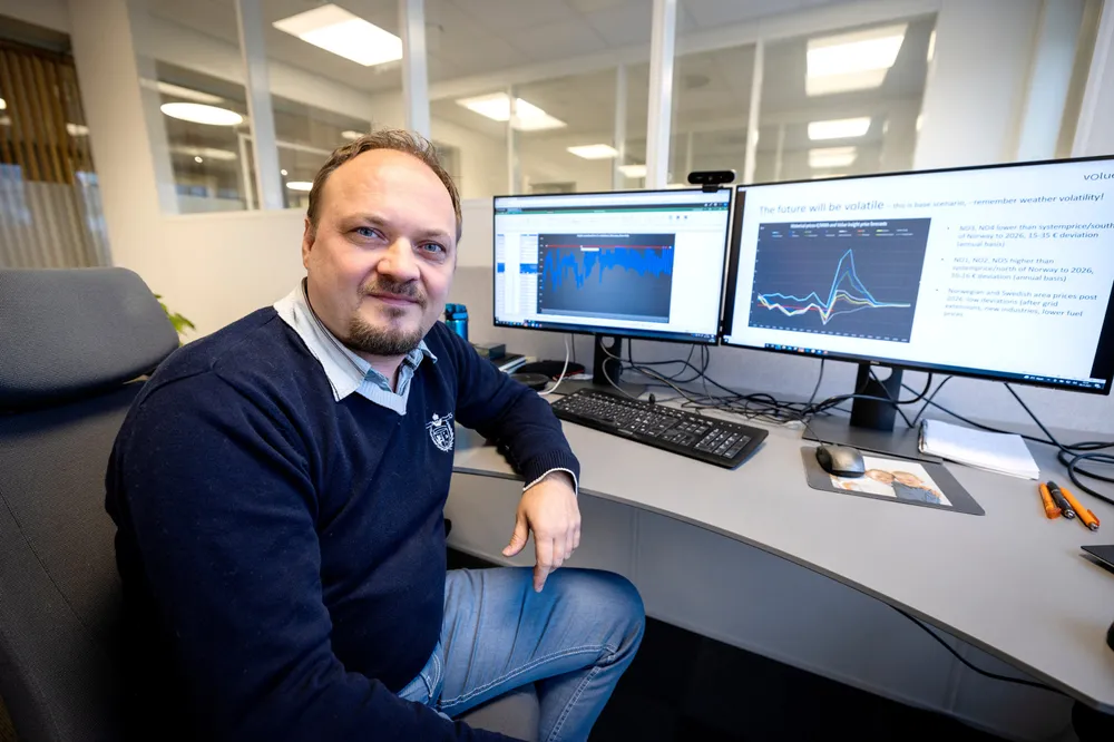 Analysesjef Volue insight, Tor Reier Lilleholt, mener faren for nye strømprissjokk à la det vi hadde i fjor er minimal. Han tror snarere på stadig lavere strømpriser de neste årene – og særlig fra 2030.