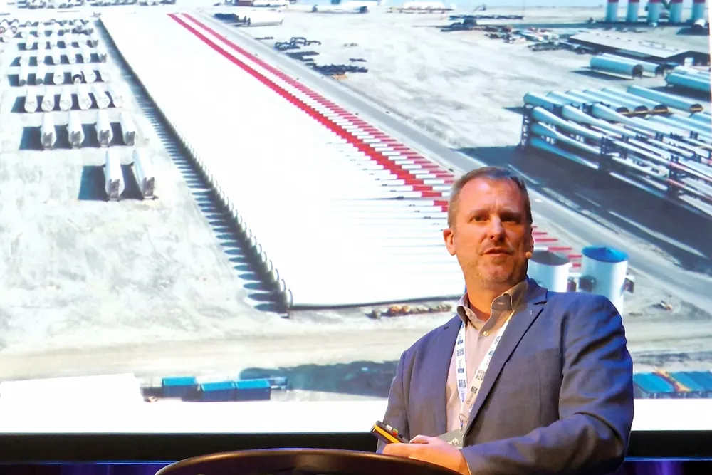 – Vi er godt i gang. Det er mye bekymring og rykter i markedet, med alle prosjektene som nå stoppes, kanselleres eller forsinkes. Vi er i rute til å levere den første kraften i 2031, sier Wim Verrept i Parkwind, en av de to eierne bak Ventyr, som bygger Sørlige Nordsjø II.