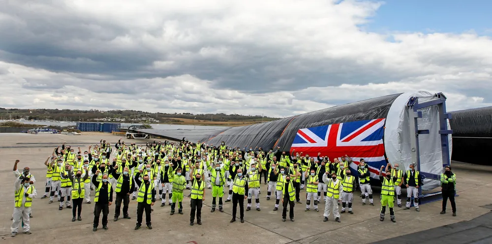 . Vestas 1000 blade Isle of Wight.