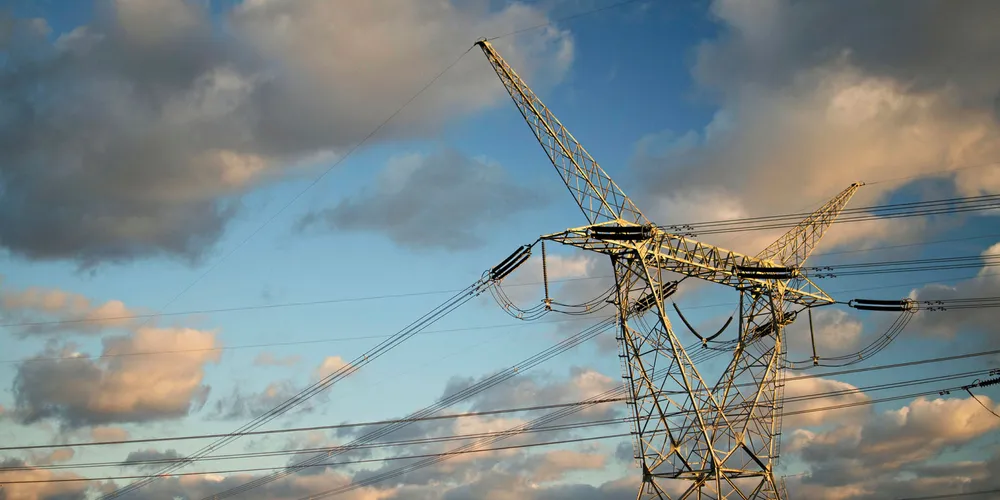 TransWest long-haul wind power line gains key approvals