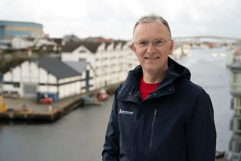 Thomas Angell Bergh er fungerende sjøfartsdirektør. Han har forståelse for at noen kan mene ressursbruken er unødvendig.