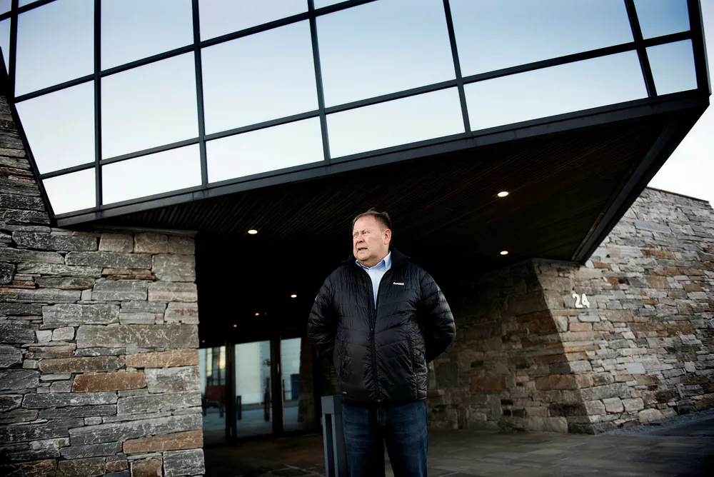 Skipsreder og investor Åge Remøy sier tapene og situasjonen i offshorebransjen er verre enn folk flest tror. Foto: Per Ståle Bugjerde