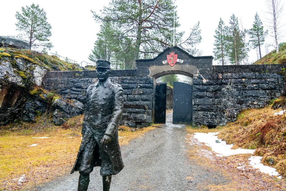 Hegra festning i Stjørdalen ble bygget i 1908–1910 fordi vi fryktet krig med Sverige etter unionsoppløsningen, skriver kronikkforfatteren.