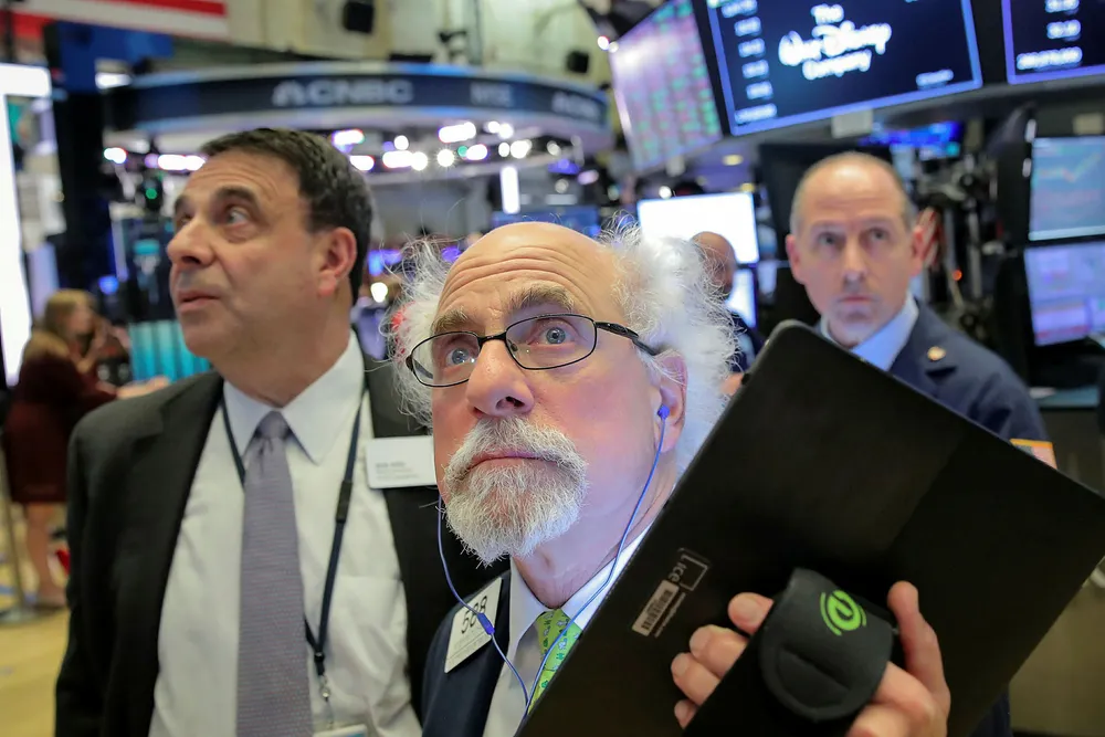 Mixed prices: US crude slipped in early trade while Brent rose