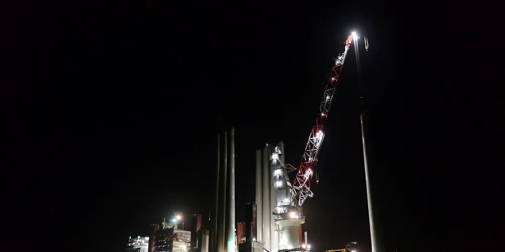 The first Vestas V112 is installed at Rampion. Pic: E.ON