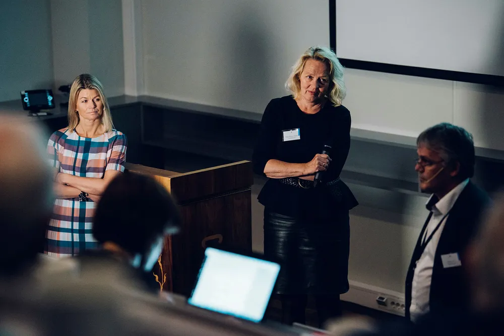 Direktør for utbygging og drift Ingrid Sølvberg (til venstre), kommunikasjonssjef Eldbjørg Vaage Melberg og underdirektør Arvid Østhus la fredag frem en ny ressursrapport fra Oljedirektoratet.