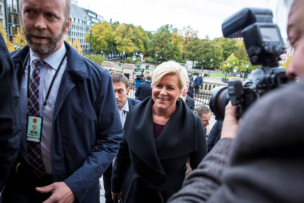 Da finansminister Siv Jensen la frem statsbudsjettet i fjor høst, spådde regjeringen en oljepris som var langt lavere enn i dag. Foto: Gunnar Blöndal