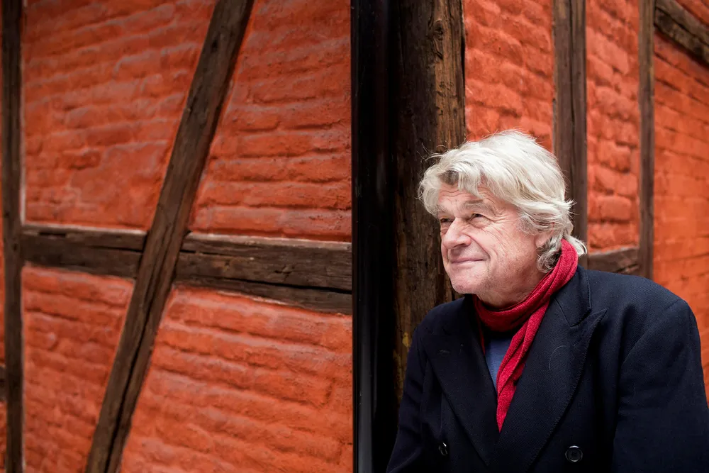 Bjørn Smith-Simonsen er storeier i forlagene Pax, Spartacus og Dreyers.